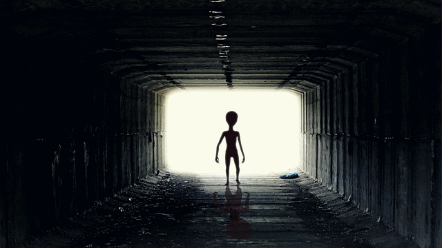 Do aliens really exist? Today NASA will release a report on UFOs